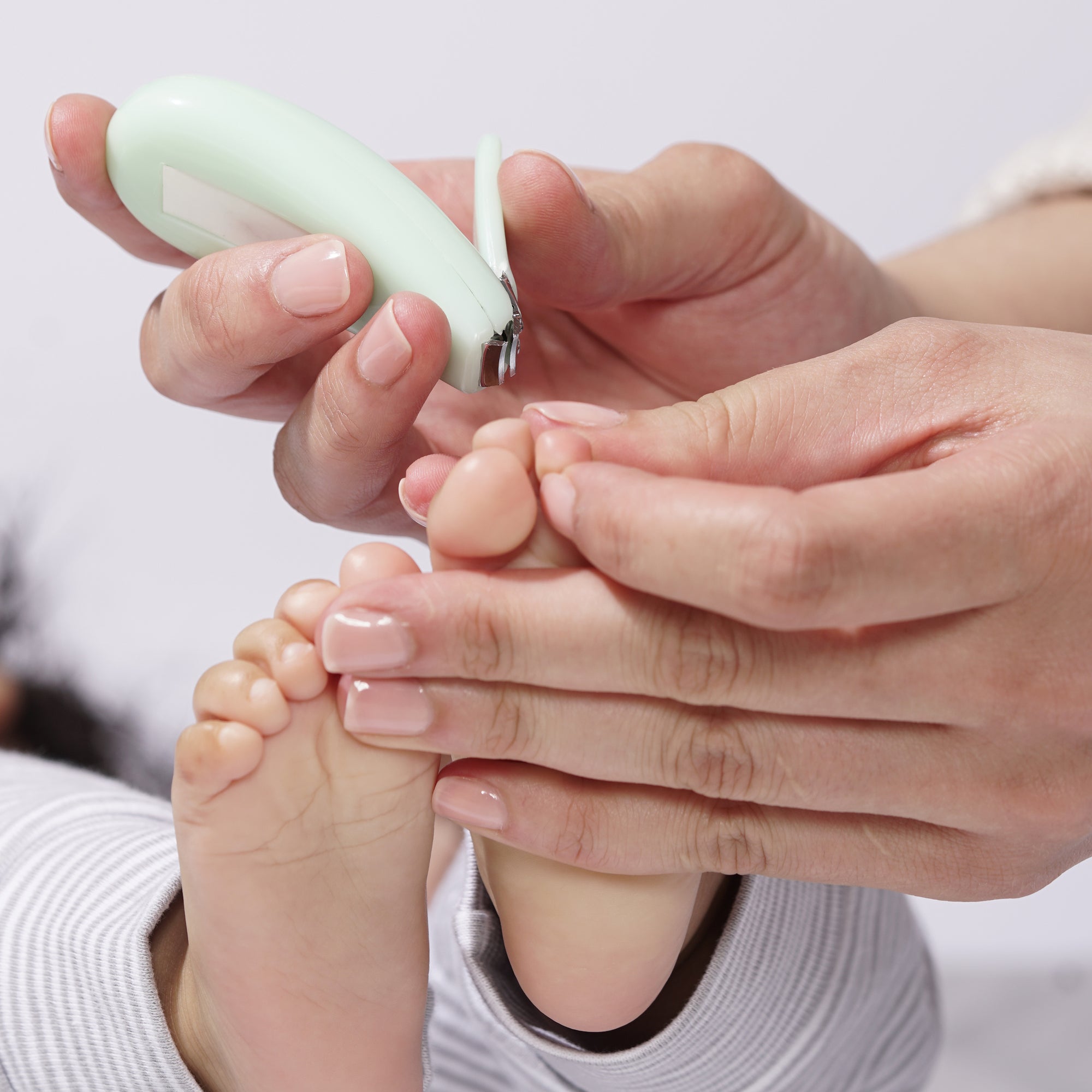 3065-R | Baby Nail Clipper With Bear