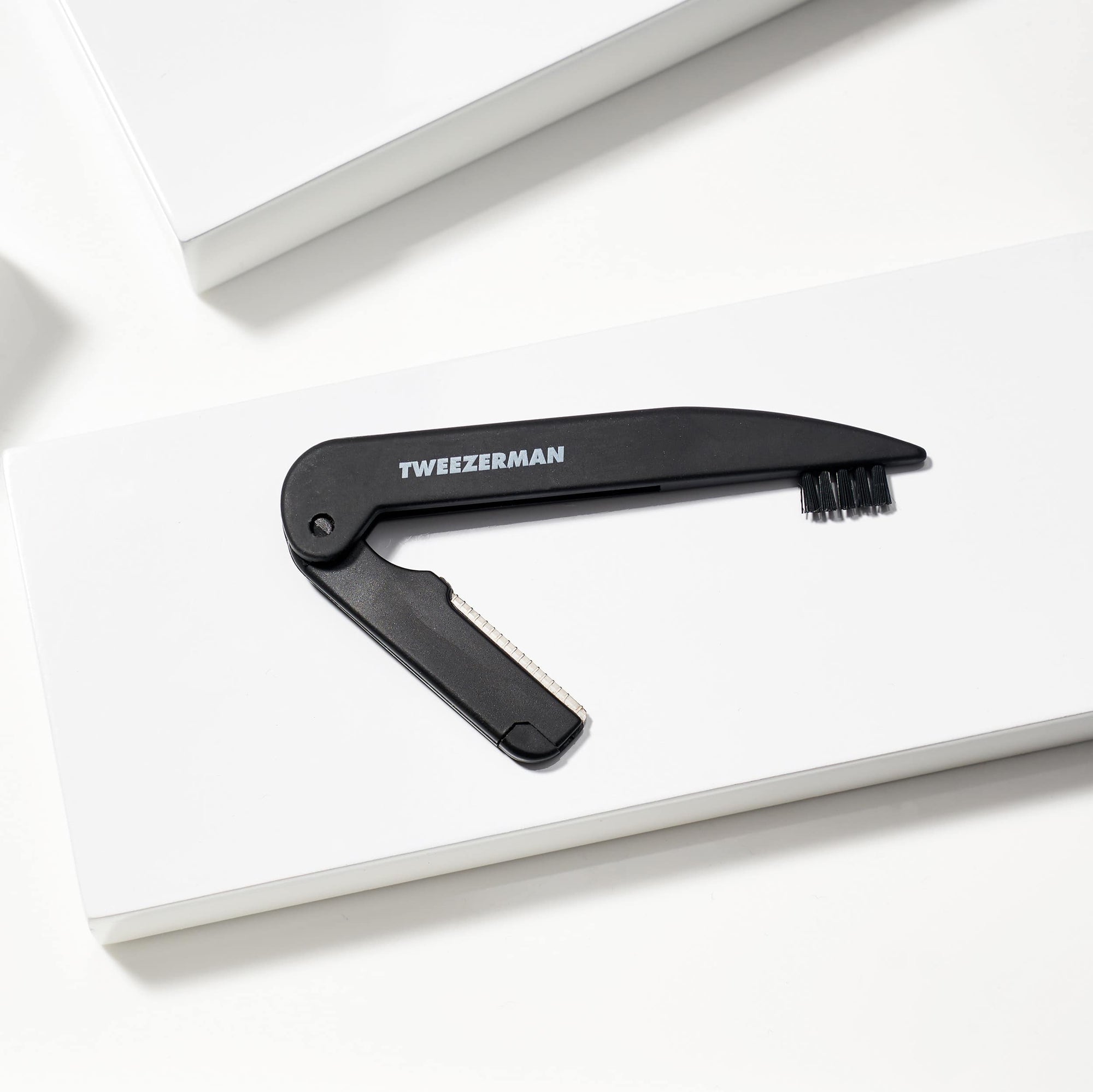 1600-R | Precision Folding Razor
