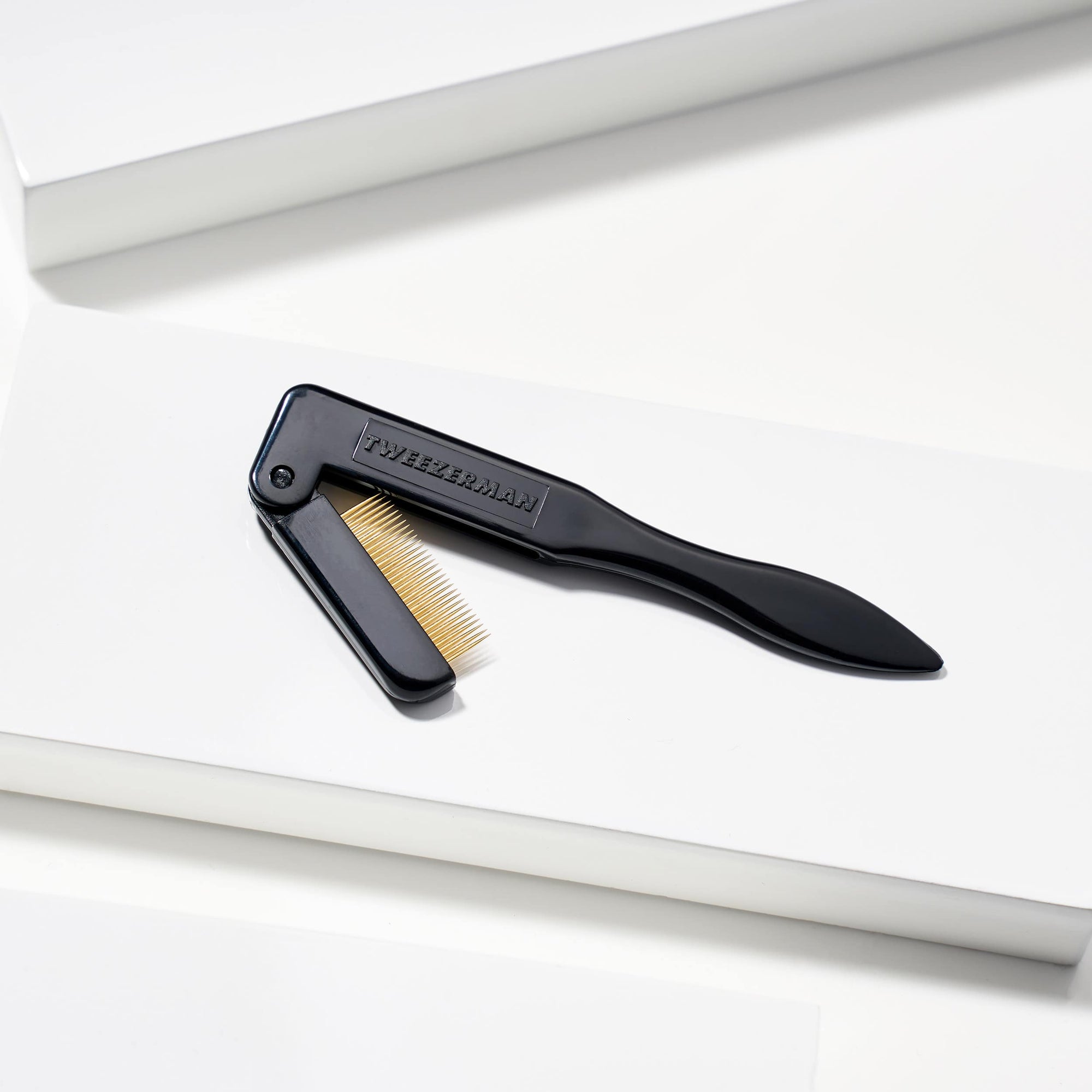 1054-LLT | Folding Ilashcomb Black